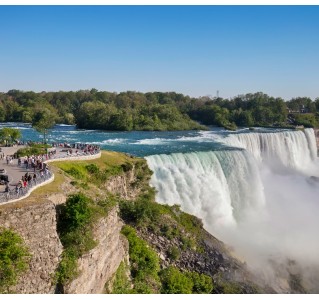 Niagara Falls, Toronto & 1000 Islands - 3 Day Tour