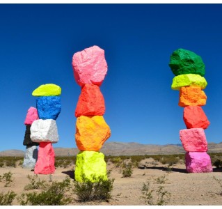 Hoover Dam Tour with Seven Magic Mountains