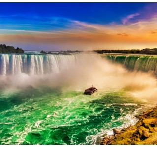 Niagara Falls Day Tour & Hornblower Cruise