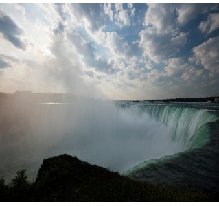 Niagara Falls & Outlet Shopping - 2 Day Tour (Every Mon,Thu,Sat)