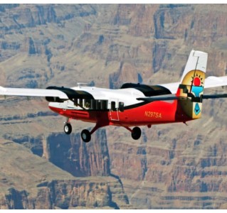 Grand Voyager Rim to River Tour: Grand Canyon Helicopter and Boat Tour from Las Vegas